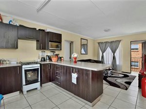 2 Bedroom Apartment in Honeydew