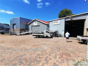 1500 m² Industrial space in Vulcania