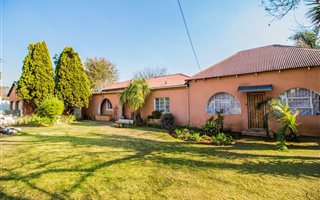 3 Bedroom House in Westdene
