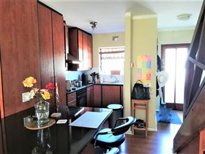 2 Bed Apartment in Harfield Village