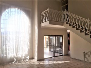 3 Bed House in Waterkloof Heights