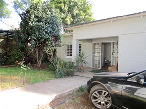 3 Bed House in Westdene
