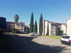 2 Bed Townhouse in Bonaero Park