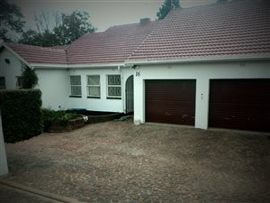 3 Bed House in Strydompark
