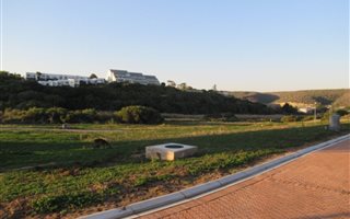 284 m² Land available in Still Bay West