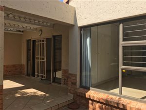 1 Bed Townhouse in The Meadows