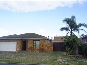3 Bed House in Soneike