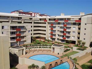3 Bed Apartment in New Town Centre