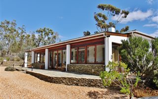 2 Bedroom House in Barrydale