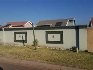 2 Bed House in Lenasia South