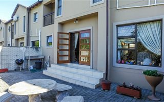 3 Bedroom Townhouse in Abbotsford