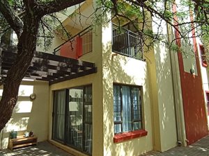 1 Bed Townhouse in Oukraal Estate