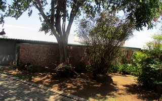 4 Bedroom House in Mineralia