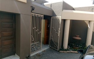 3 Bedroom House in Del Judor