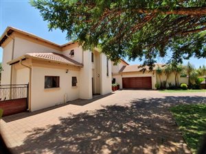 5 Bed House in Midstream Estate