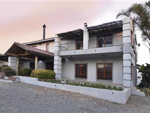 4 Bed House in Kyalami AH