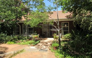 3 Bedroom Townhouse in Arboretum