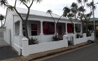 140 m² Commercial space in Windermere