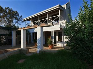 1157 m² Land available in Orchards