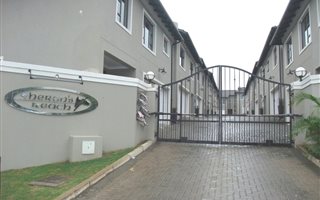 4 Bedroom Townhouse in Beacon Bay