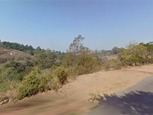 2090 m² Land available in Crestholme