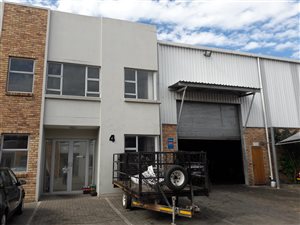 430 m² Industrial space in Stormill