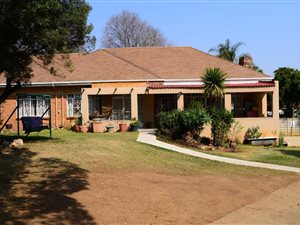 4 Bedroom House in Cheltondale