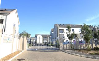 2 Bedroom Apartment in Buh Rein Estate
