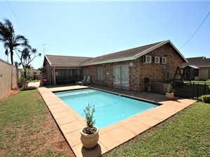 3 Bed House in Prestondale