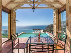 4 Bed House in Llandudno