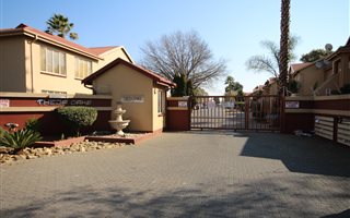 2 Bedroom Apartment in Lakefield