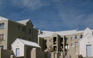 2 Bedroom Apartment in Diaz Beach