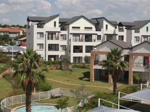 2 Bed Apartment in Dainfern