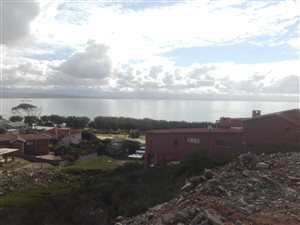 865 m² Land available in Fairview
