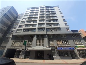 2 Bed Apartment in South Beach