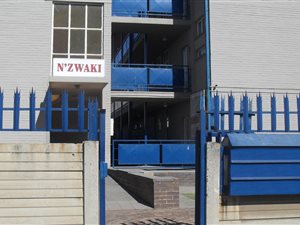2 Bed Apartment in Vereeniging