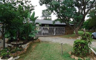 2.7 ha Farm in Mooinooi