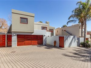 3 Bed House in Oriel