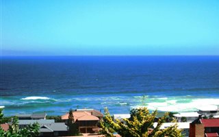 3 Bedroom House in Outeniqua Strand