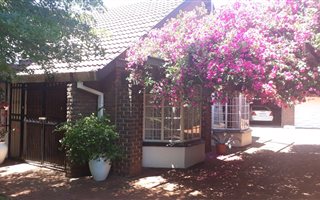 4 Bedroom House in Murrayfield