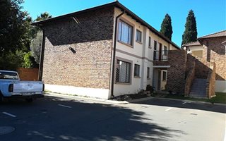 2 Bedroom Apartment in Wilgeheuwel
