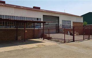 390 m² Industrial space in Anderbolt