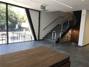 300 m² Commercial space in Parkmore