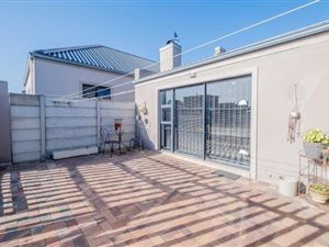 3 Bed Townhouse in Brackenfell Central