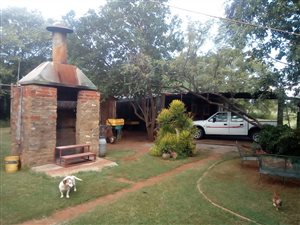 3.9 ha Farm in Rustenburg Central
