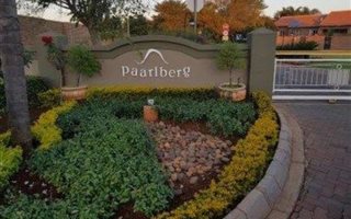 2 Bedroom Townhouse in Equestria