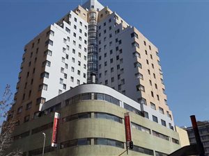 1 Bed Apartment in Johannesburg Central