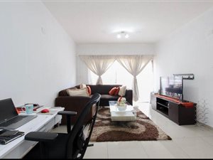 2 Bed Apartment in Midridge Park