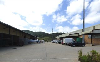 1860 m² Commercial space in Knysna Industrial