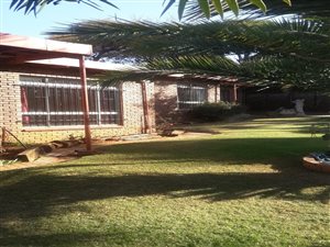 4 Bed House in Wingate Park